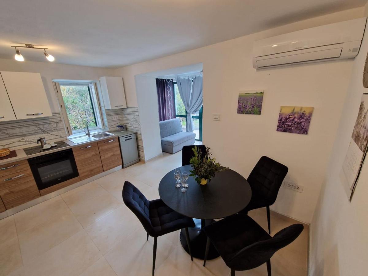 Lavanda Apartman 1 Cres Luaran gambar